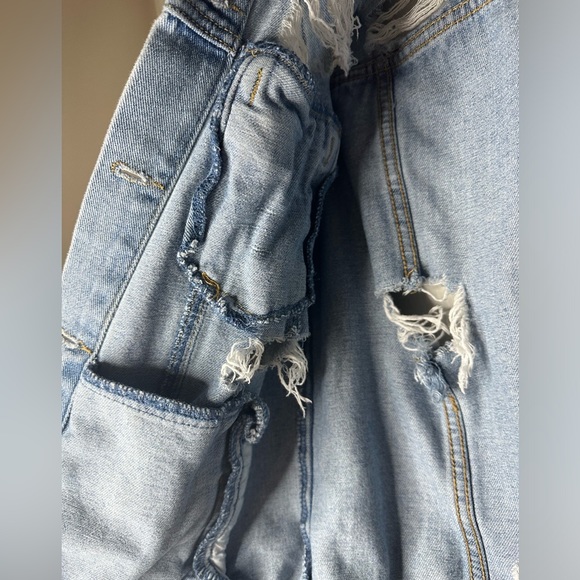 Women’s Jean Jacket / Forever21 - Picture 6 of 10